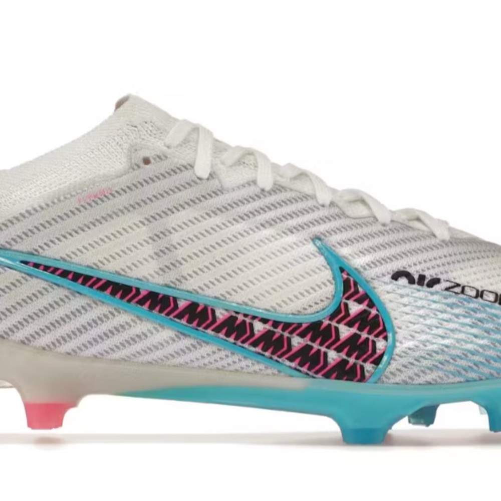 Nike Zoom Mercurial Vapor 15 Elite FG
Blast Pack Baltic Blue